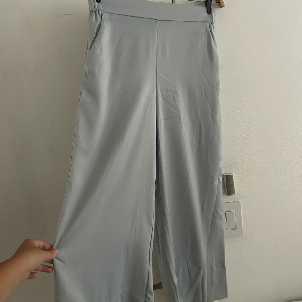 Zara Gray Wide Leg Pants with High-Waisted Design
